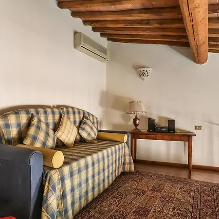 アパート Santa Croce Deluxe フィレンツェ