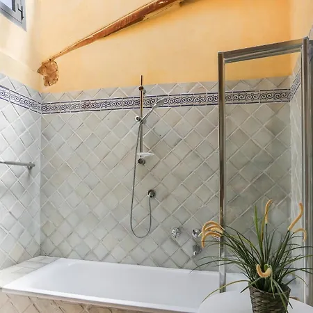 Santa Croce Deluxe Daire *